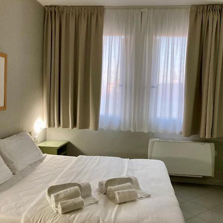 Hotel Primo Campi Bisenzio Εξωτερικό φωτογραφία