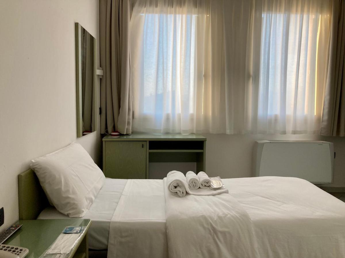 Hotel Primo Campi Bisenzio Εξωτερικό φωτογραφία