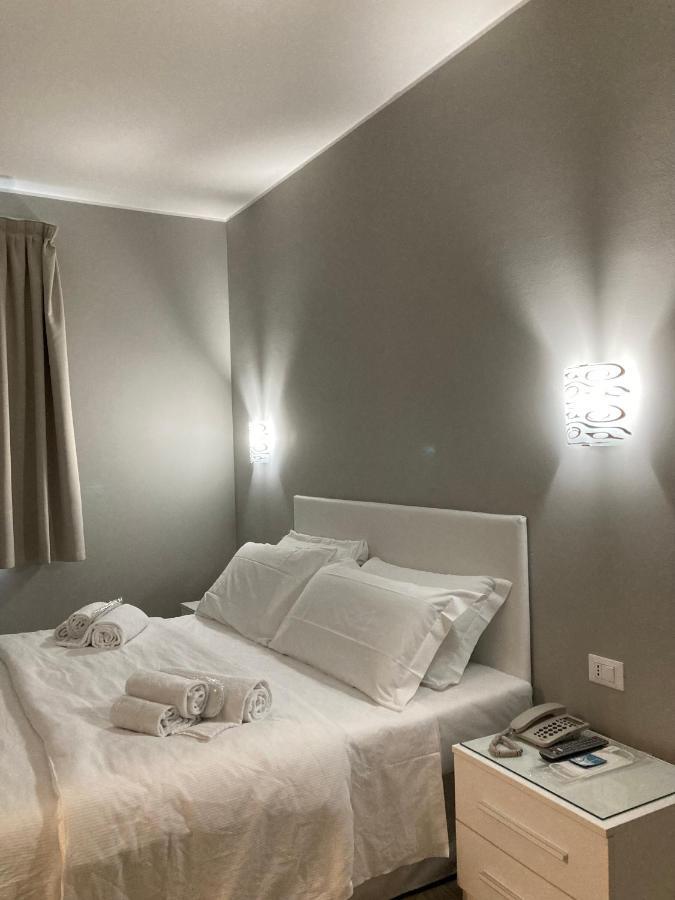 Hotel Primo Campi Bisenzio Εξωτερικό φωτογραφία