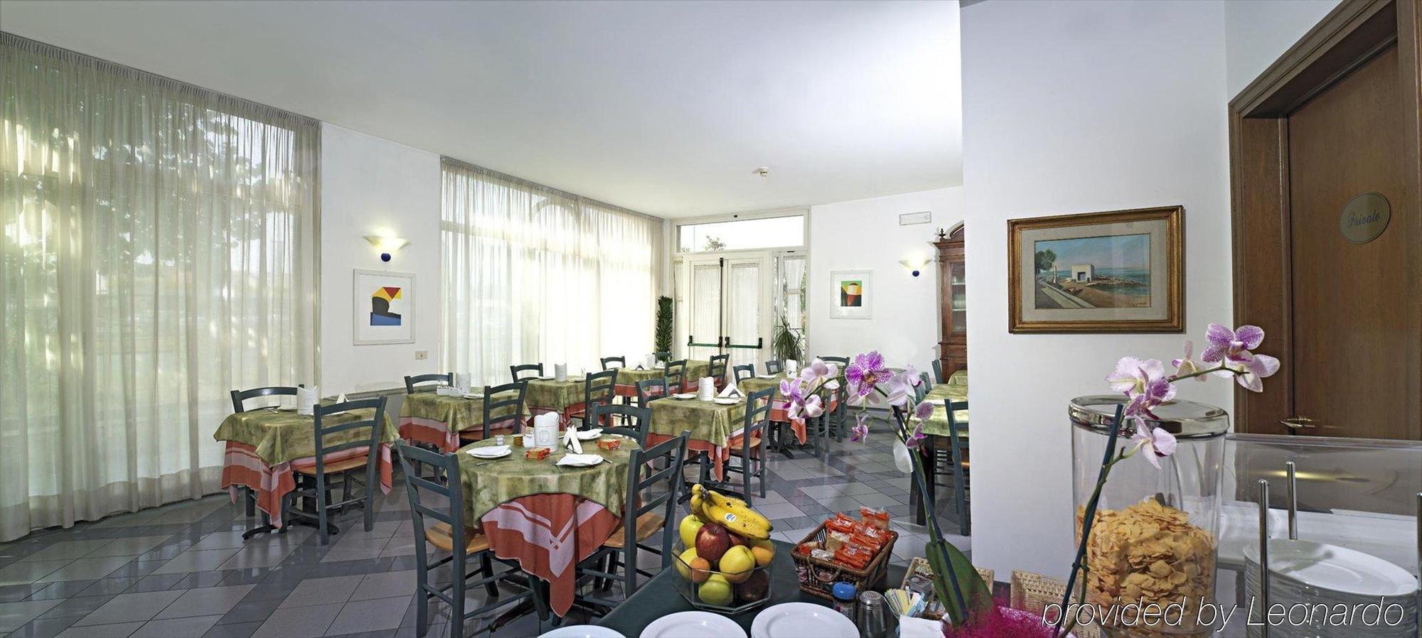 Hotel Primo Campi Bisenzio Εστιατόριο φωτογραφία